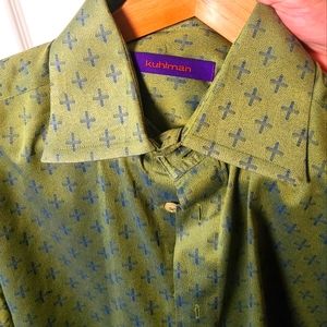 Stylish long sleeve shirt with French cuffs